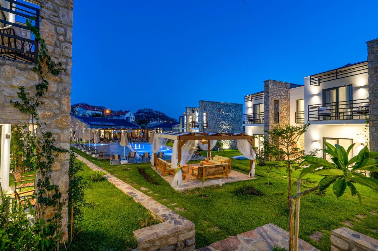 Dadya Bora Hotel Emecik エクステリア 写真