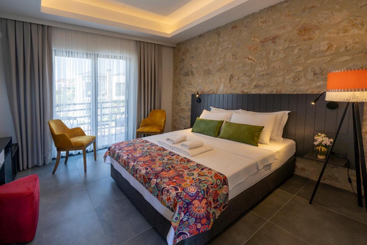Dadya Bora Hotel Emecik エクステリア 写真