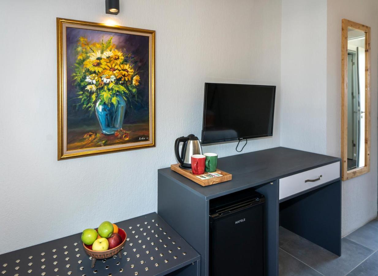 Dadya Bora Hotel Emecik エクステリア 写真