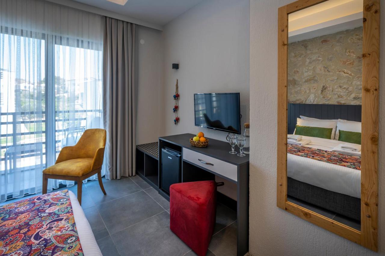 Dadya Bora Hotel Emecik エクステリア 写真